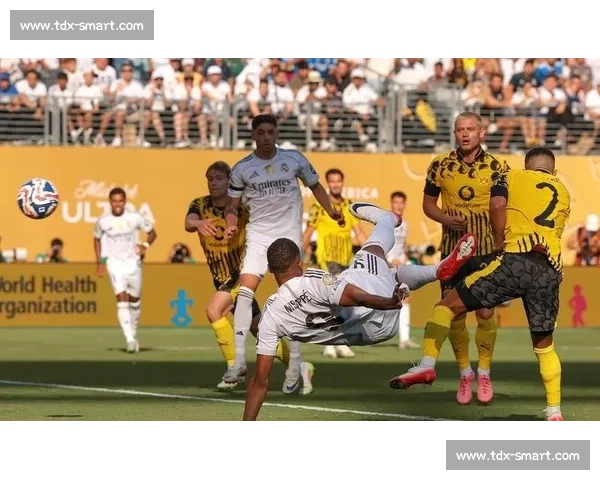 星光璀璨皇马vs曼联友谊赛上演豪门对决与青春碰撞引爆夏夜激情