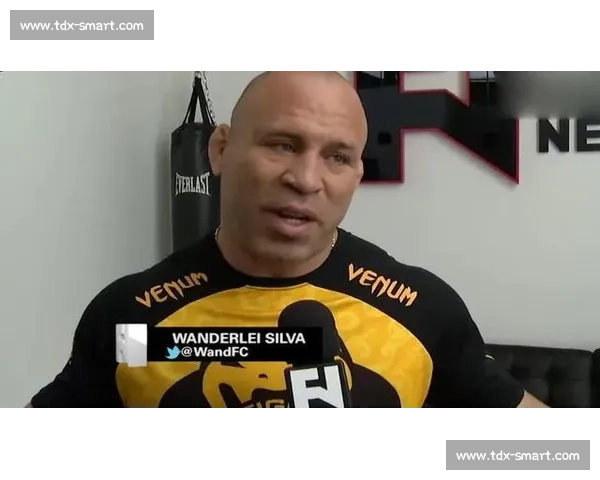 UFC狼人对决猿人终极力量与野性荣耀之战揭秘全面解析史诗级对抗 UFC狼人对决猿人终极力量与野性荣耀之战揭秘全面解析史诗级对抗